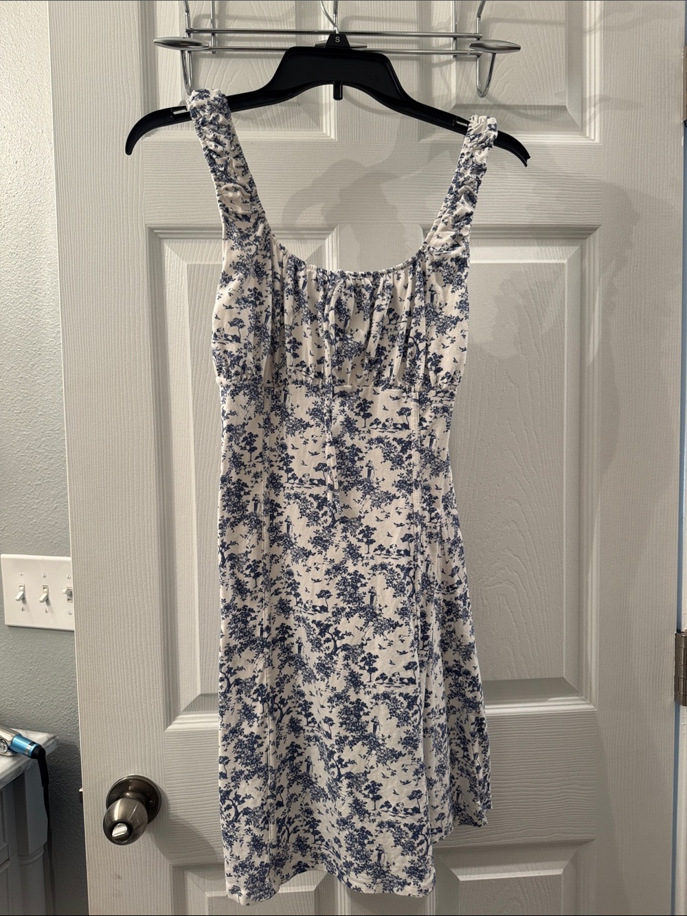 H&M Blue Floral Sundress with Scoop Neck